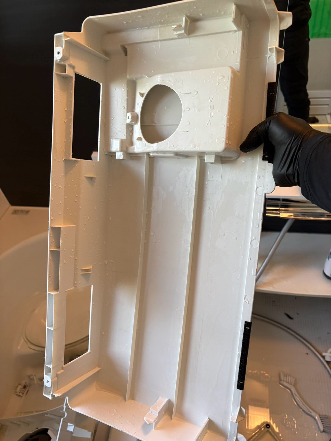 ドラム式洗濯機　洗浄作業