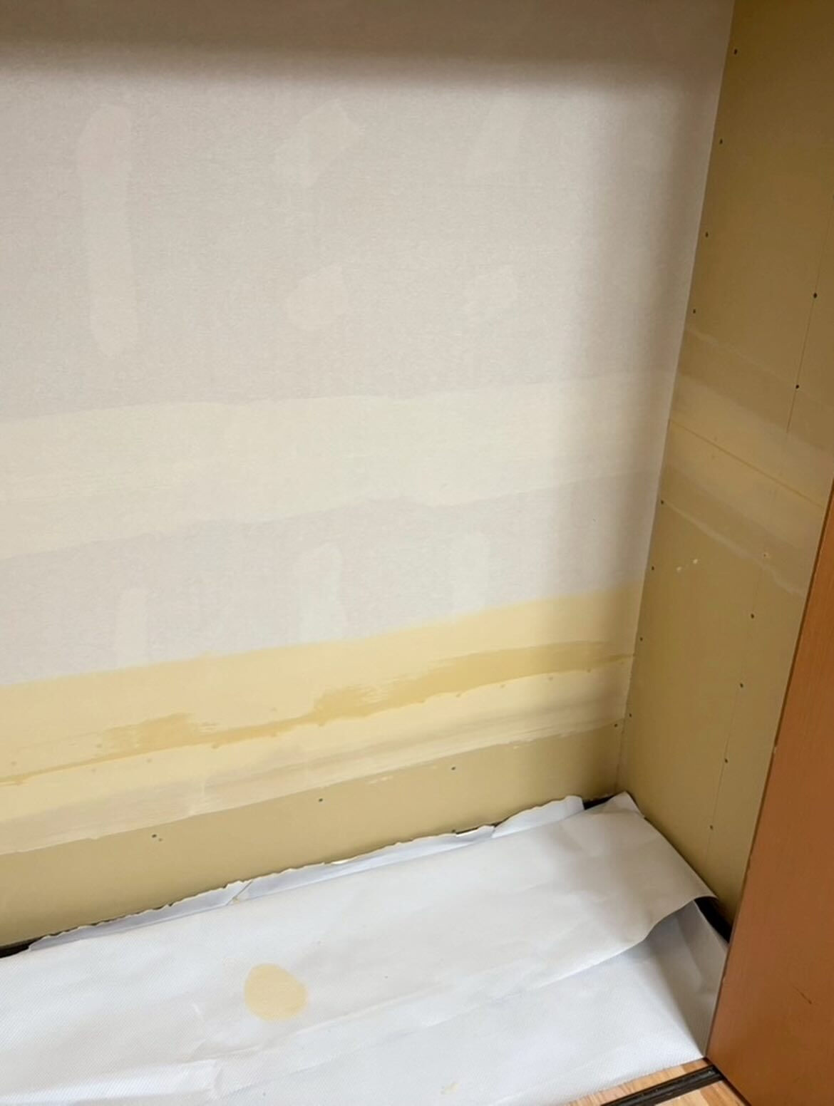 クロス張替え工事